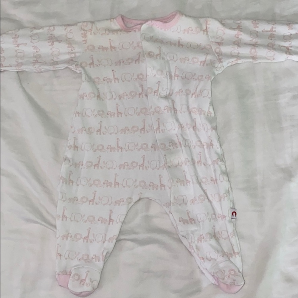 E=mc2 Magnetic closure pj’s size 0-3 months